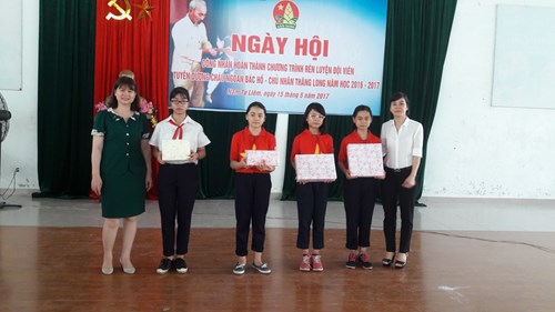 Ngày hội công nhận hoàn thành chương trình
 rèn luyện đội viên và tuyên dương cháu ngoan bác hồ - chủ nhân thăng long, năm học 2016 – 2017 
tại liên đội thcs nam từ liêm 
